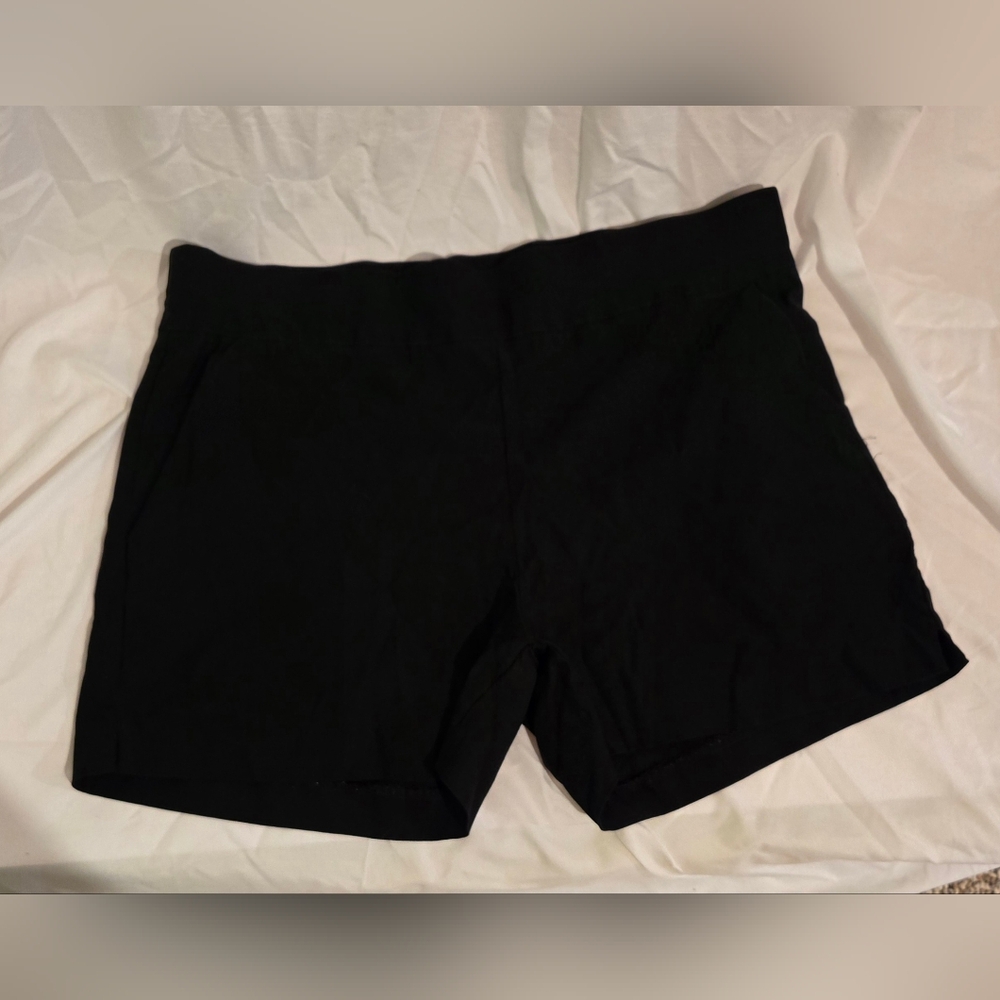 HDE Women's Black Shorts
